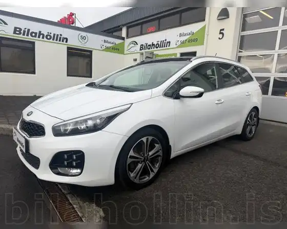 KIA CEED GT LINE