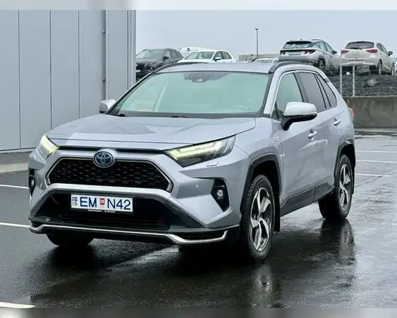 TOYOTA RAV4 GX PHEV